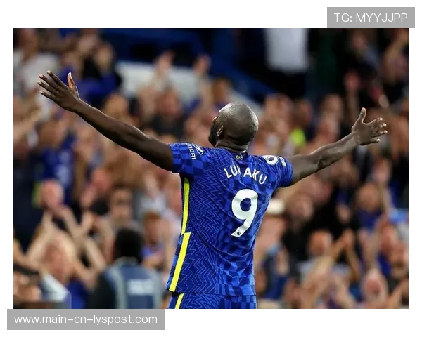 卢卡库门前二次调整后抽射,比利时前场杀伤力倍增 卢卡库门前二次调整后抽射,比利时前场杀伤力倍增